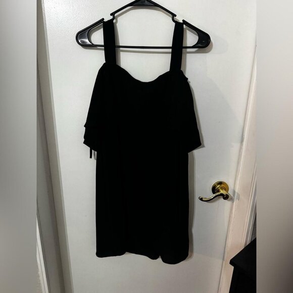 Black Cold Shoulder Mini Sundress - Picture 3 of 9